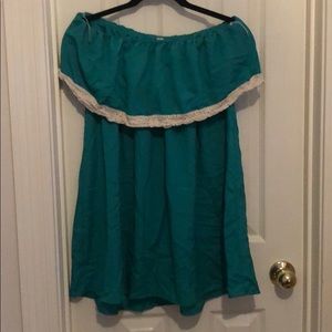 Strapless Kelly green dress